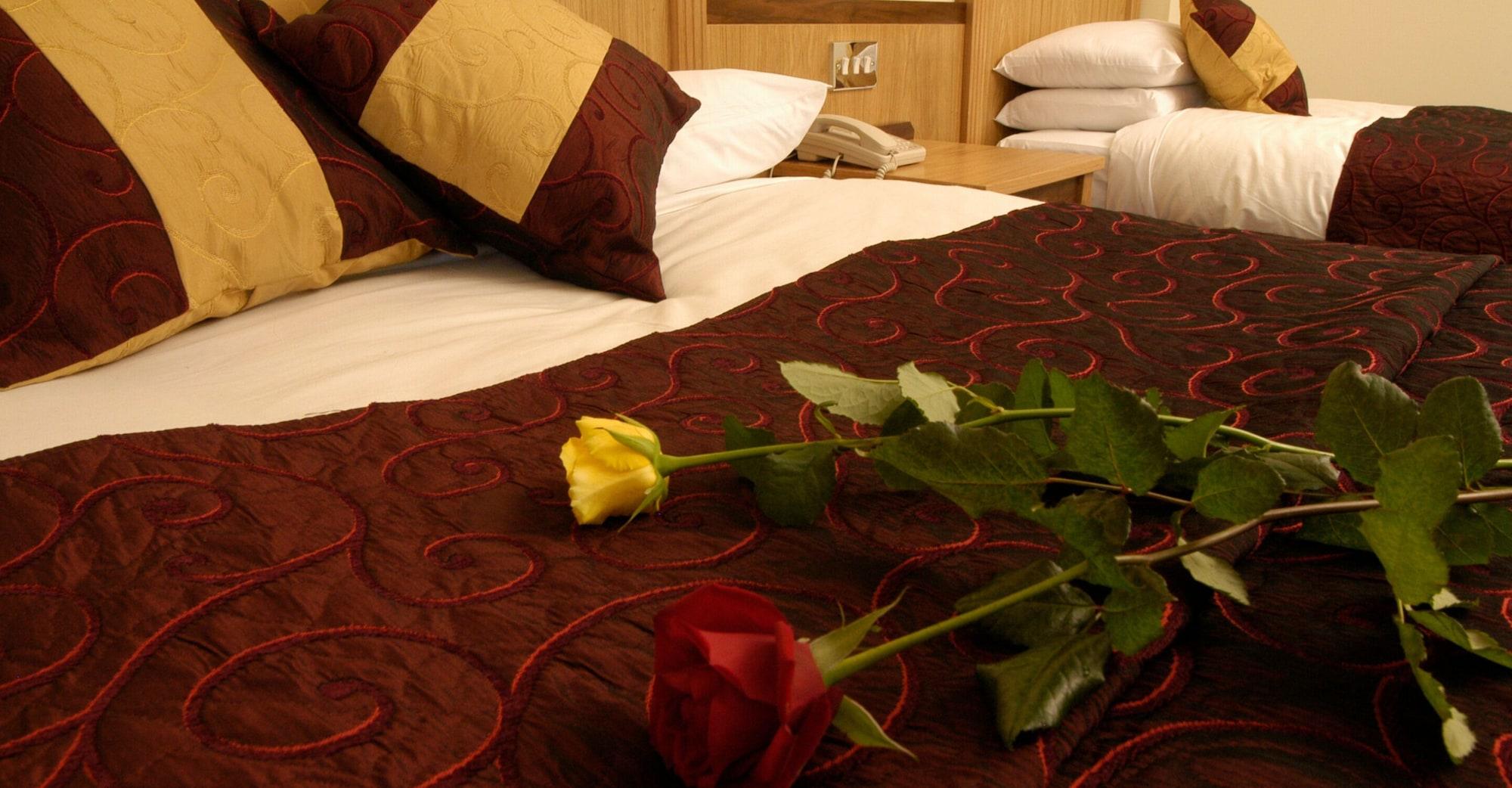 County Leitrim Bush Hotel מראה חיצוני תמונה