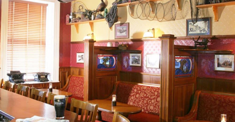 County Leitrim Bush Hotel מראה חיצוני תמונה