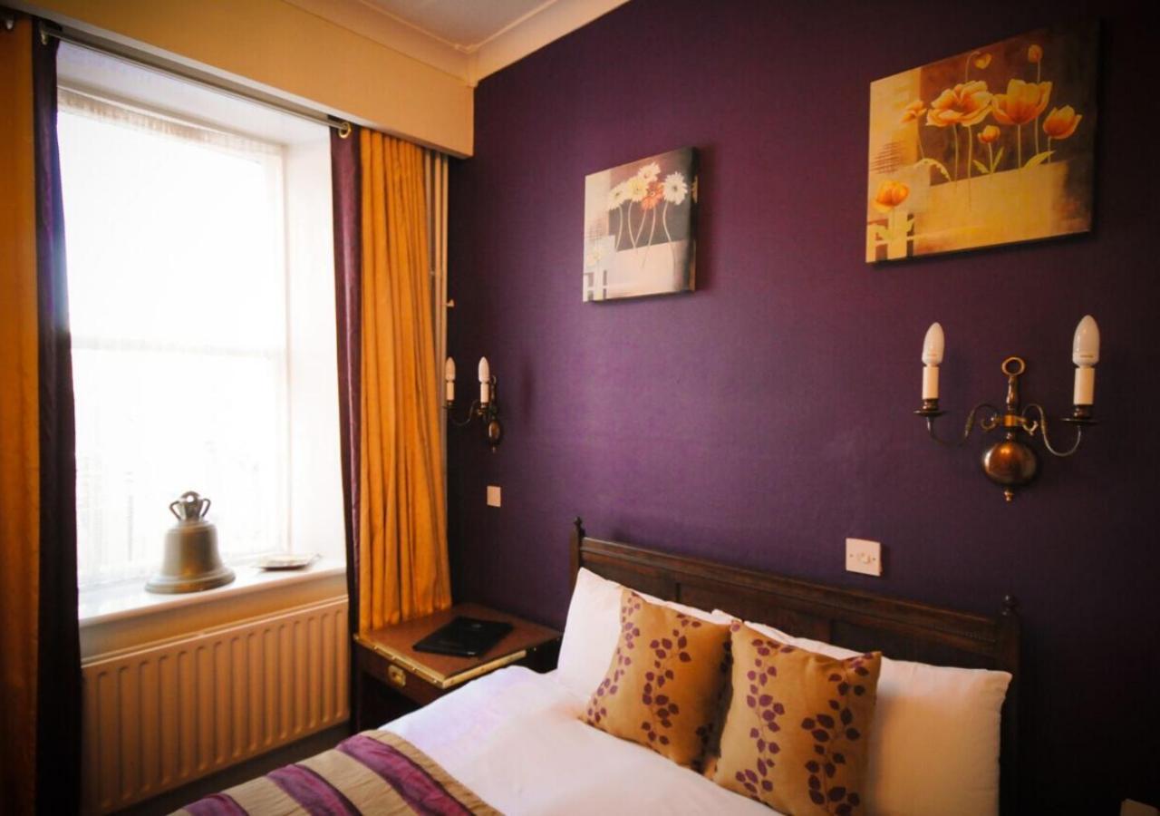 County Leitrim Bush Hotel מראה חיצוני תמונה
