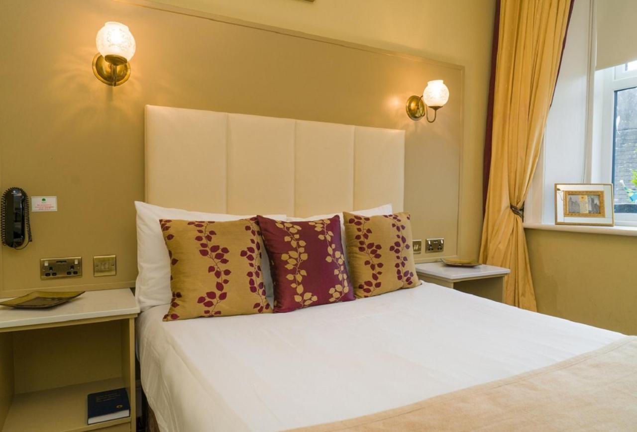 County Leitrim Bush Hotel מראה חיצוני תמונה